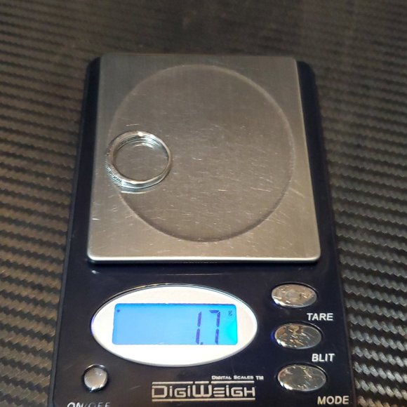 Size 6 925 Sterling Silver Cute Small Cubic Zirconia Clear Gems Ring - Picture 7 of 7